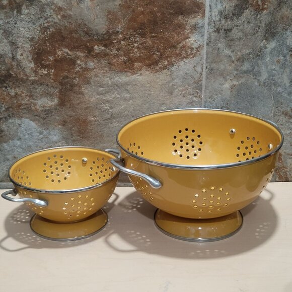 Yellow Enamel Colanders Steel Enamel Coating Set of 2 - Picture 3 of 9